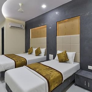 Hotel Aroma- Dadar